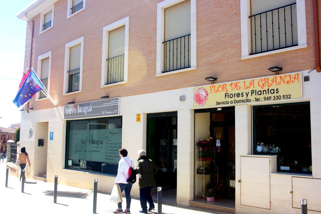Pensión La Granja Yunquera de Henares